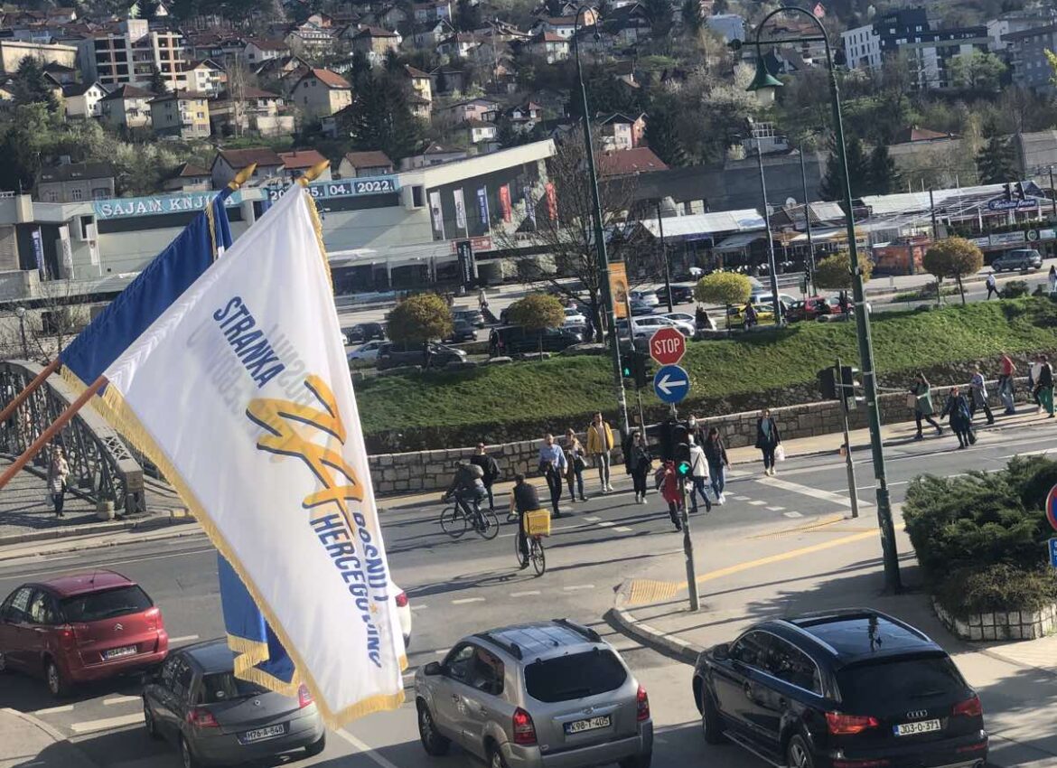 Kantonalno Vijeće Stranke Za Bosnu I Hercegovinu Sarajevo Poziva Vladu ...