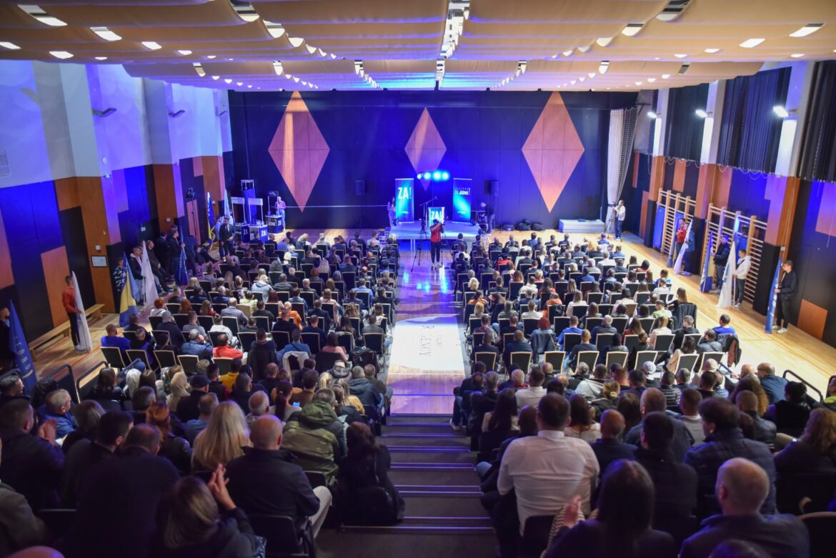 Efendić: Najmanje deset godina traje prevara građana Sarajeva