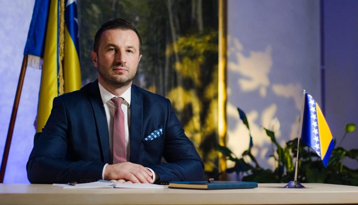 Efendić: Stranka za BiH se vratila na političku scenu