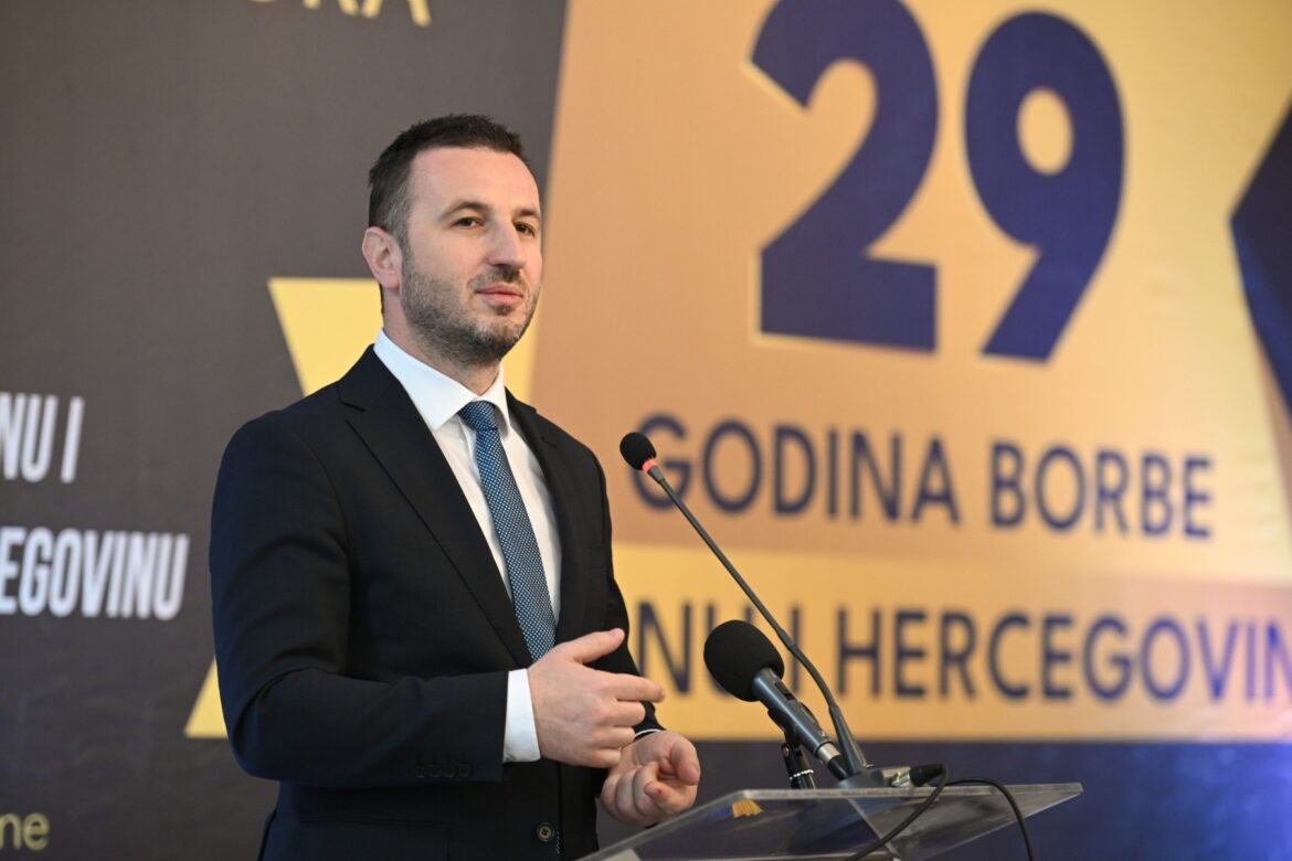 Jaka Stranka za Bosnu i Hercegovinu treba državi više nego ikada