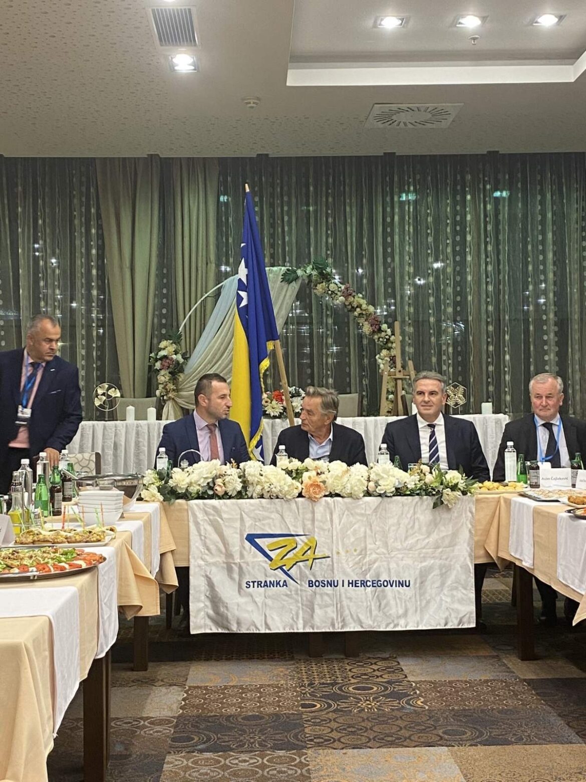 Efendić iz Zenice: Vrijeme je za politiku znanja, poštenja i odgovornosti