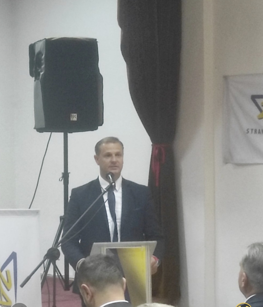 IMG-b21c0af684865b5bbaf890843a5104d5-V