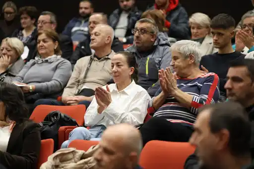 IMG-d71a269a2bc925c063b0807fb384a4c2-V