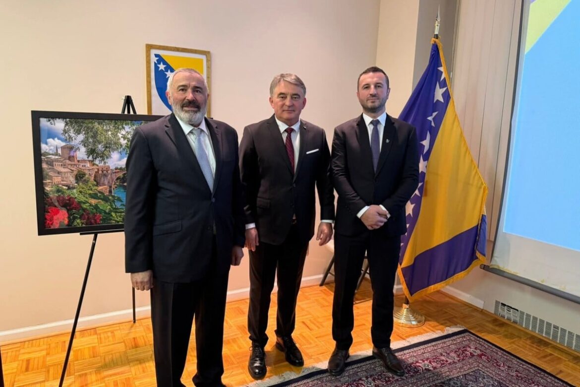 Predsjednik SBiH Efendić boravio u posjeti SAD-u, prisustvovao svečanom prijemu povodom Dana državnosti BiH