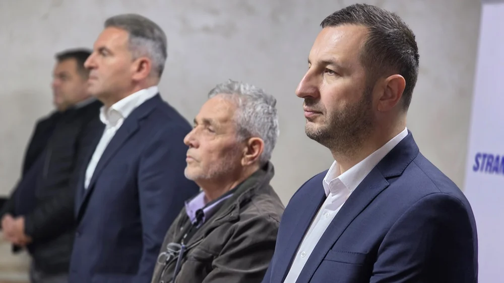 IMG-34ed5ceb28c4582406d0cc362f398689-V