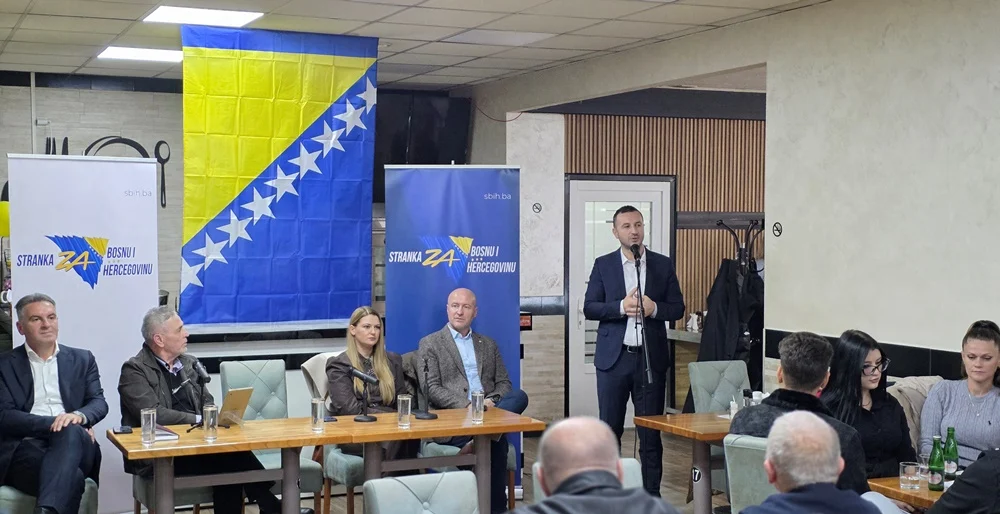 IMG-64e6f0a1c429157bf2862d1c57be4ad5-V