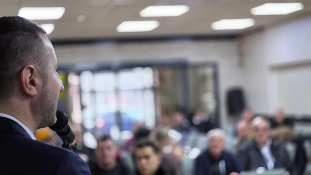 IMG-fe527951d1a5702e4b5c6de308c9935a-V