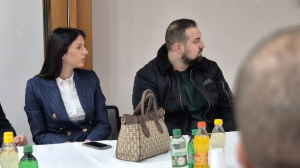 IMG-cd7edc889f6ffa239cdc086c992da2dd-V