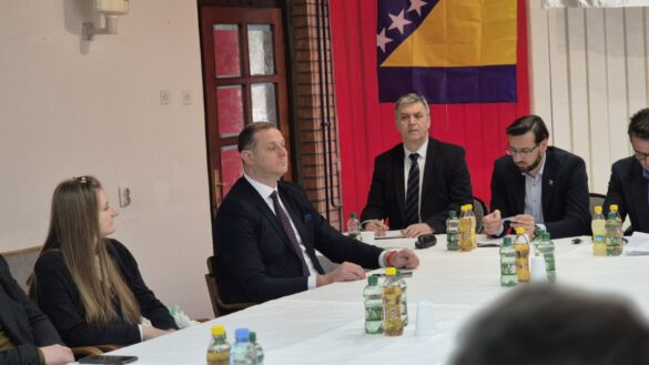 IMG-e13d0c6f8a8bf6756406c017c76f6289-V